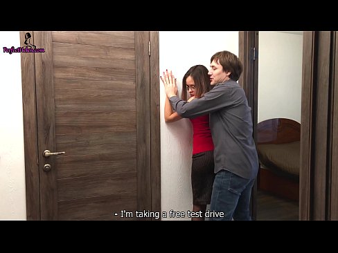 ❤️ Imobiliário Sensually Jerks Her Pussy e Fuck Enquanto Vende o Seu Apartamento - Krempai Porno vídeo em porno pt.pornosexphoto.ru ❌️❤